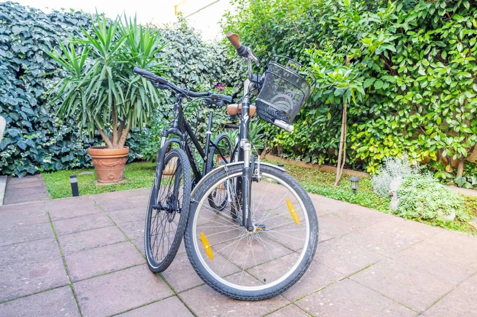 Apartment With Terrace And Garden Next To Marjan Park - 2 Free Bikes 스플리트